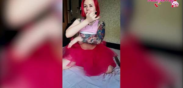  Hot Sexy Minx Masturbates Pussy and Fucking Dildo to Orgasm